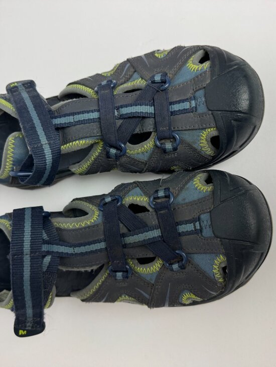 Merrell Men\